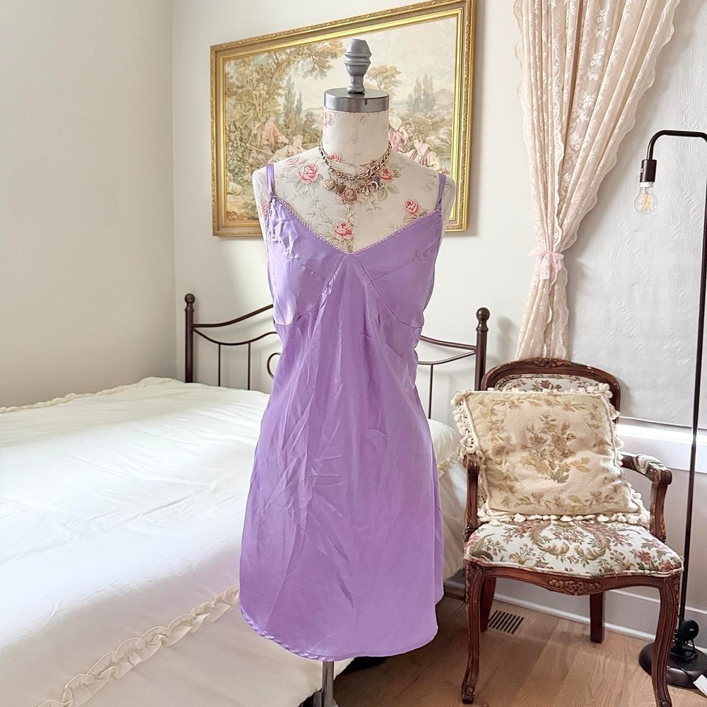 Purple Satin Slip Dress 90s Chartreuse size medium lilac satin slip dress